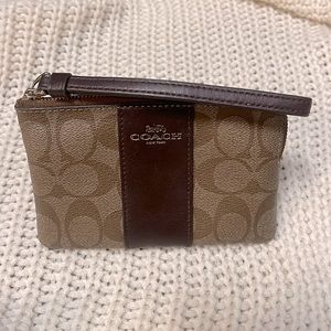 Like new brown coach wristlet